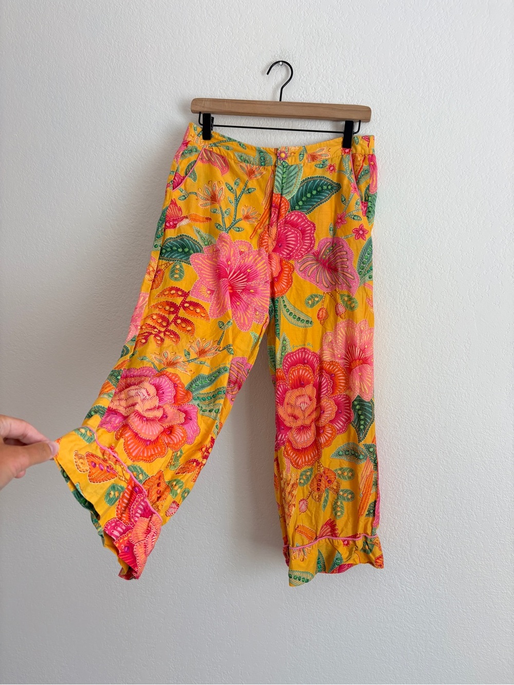 Anthropologie Farm Rio Macaw Tropical Bloom Pants View 5